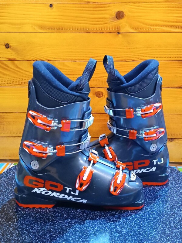 LYŽE ATOMIC CX COMP 154CM + LYŽIARKY NORDICA GP TJ 26MP